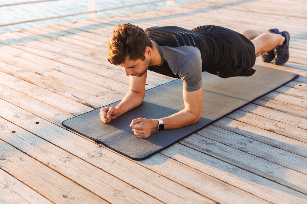 Top 8 benefits for doing plank exercise everyday